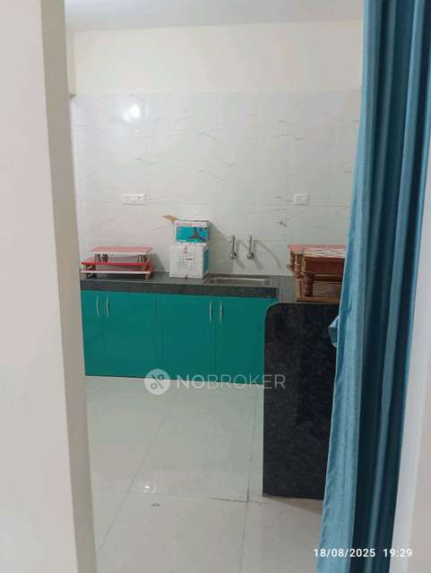 Single Room for Male In 2 BHK  In Silver City, In Silver City