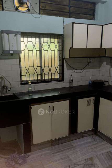 2 BHK Flat In Kp Enclave For Sale  In Bagh Amberpet