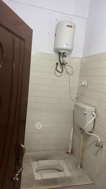 2 BHK Flat In Kp Enclave For Sale  In Bagh Amberpet