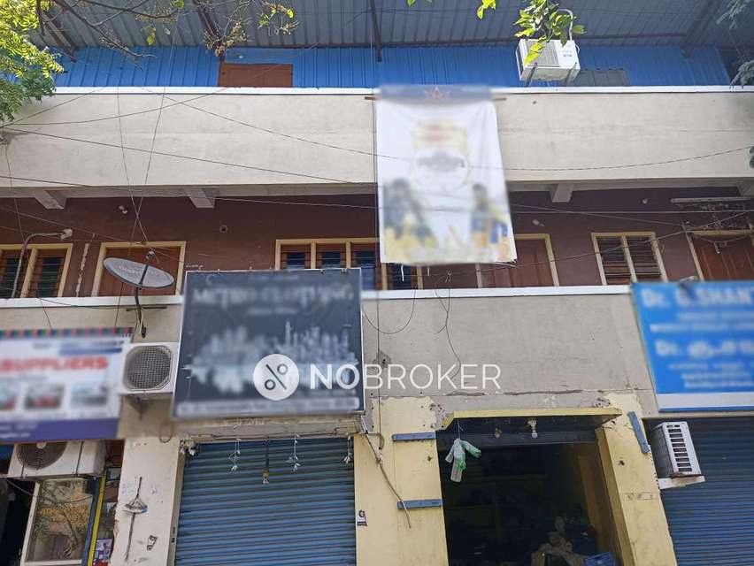 Shop in  Aminjikarai, Chennai for Rent 