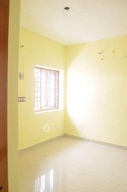 2 BHK Flat In Akshaya Lakshmi Apartment For Sale  In Ayappakkam