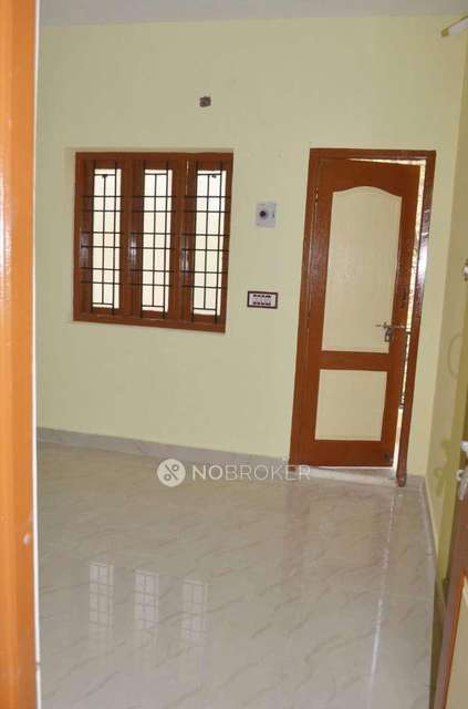 2 BHK Flat In Akshaya Lakshmi Apartment For Sale  In Ayappakkam