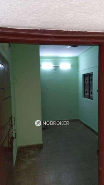 4+ BHK Flat For Sale  In Halasuru