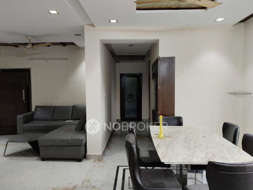 3 BHK Flat In Sterling Avenue For Sale  In New Nallakunta