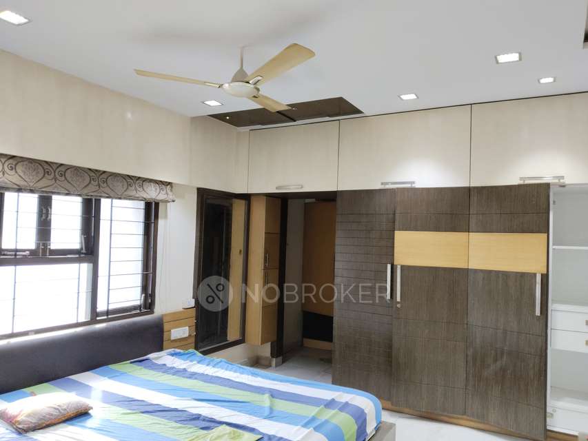 3 BHK Flat In Sterling Avenue For Sale  In New Nallakunta
