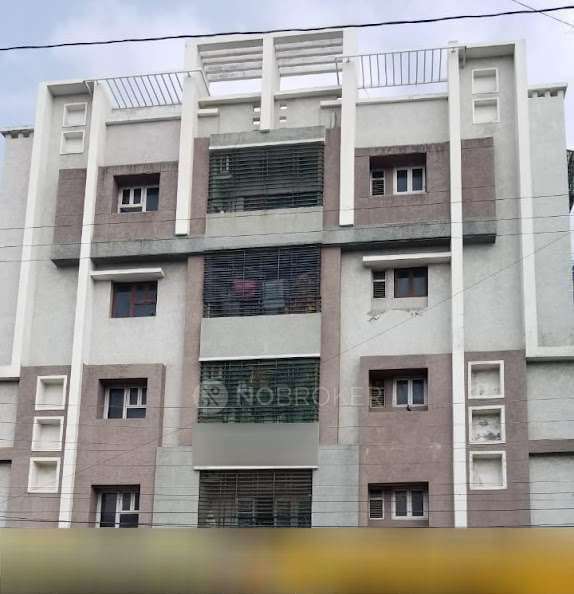 3 BHK Flat In Sterling Avenue For Sale  In New Nallakunta