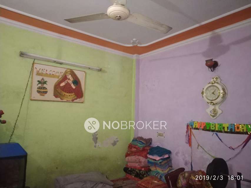 4 BHK Flat In Deva Ram Park For Sale  In Tri Nagar 