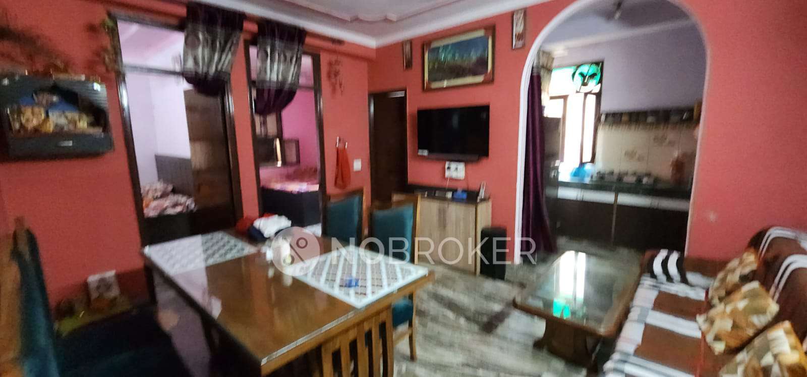 standalone building Patparganj Rent WITHOUT BROKERAGE Semifurnished