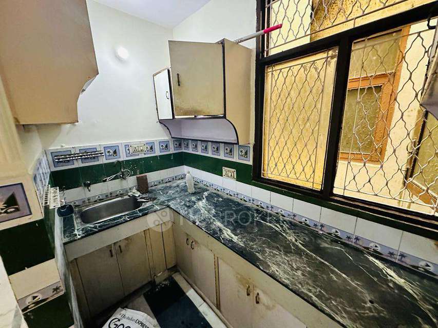 2 BHK Flat In Surya Apartment For Sale  In Ghaziabad