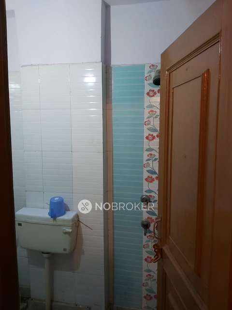 1 BHK Flat In Rwa Yamuna Vihar Block C4 For Sale  In Shahadra