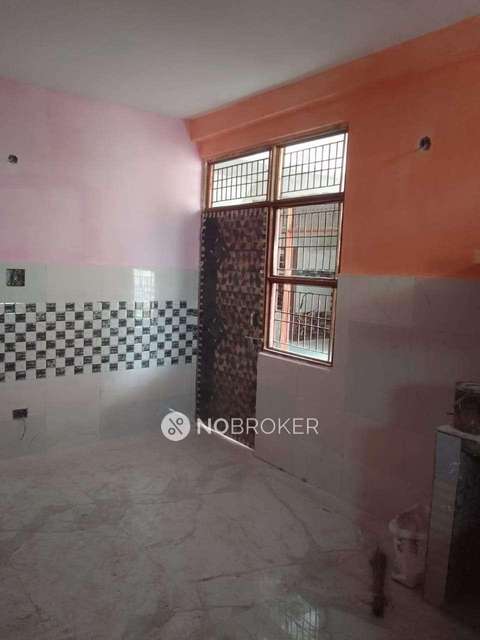 1 RK Flat For Sale  In Sector 62