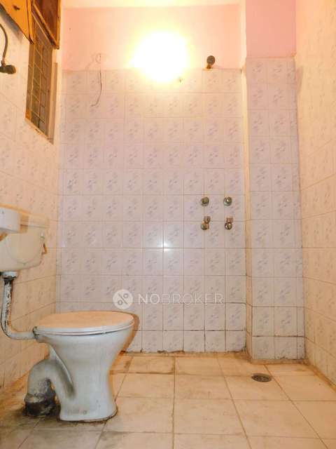 3 BHK Flat For Sale  In Malviya Nagar