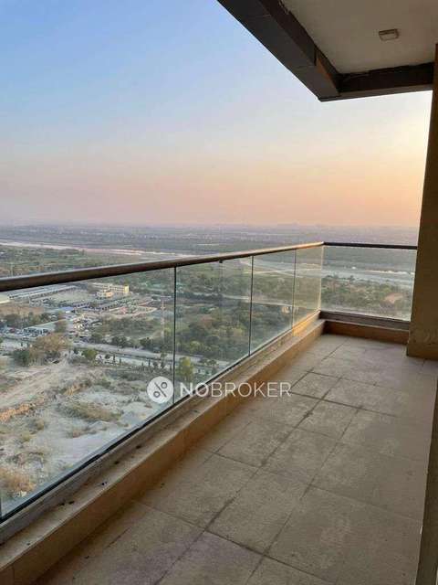 3 BHK Flat In Supertech Supernova For Sale  In Sector-94