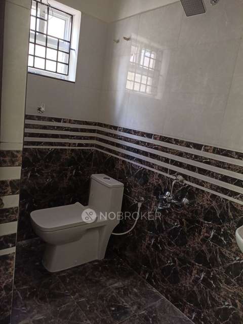 2 BHK Flat In Bala Appartment  For Sale  In Saligramam