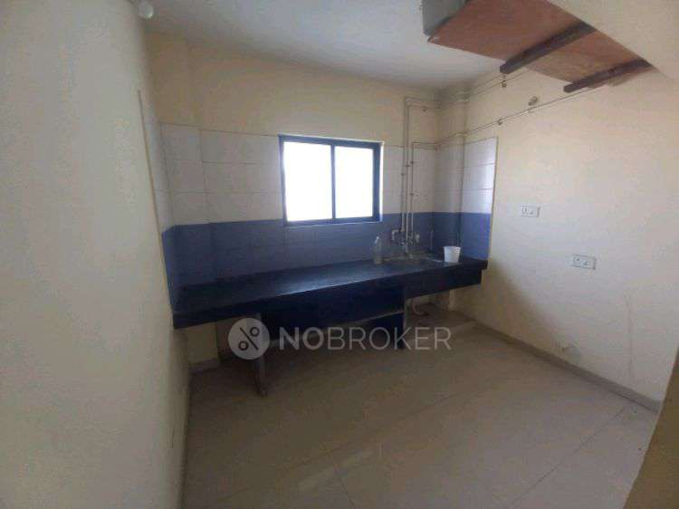 Shared Room for Male In 3 BHK  In Vaishnavi Complex In Kalbhor Complex, Solapur - Pune Hwy, Opp. Surya Tara Mall, Kadam Wasti, Loni Kalbhor, Maharashtra 412201, India