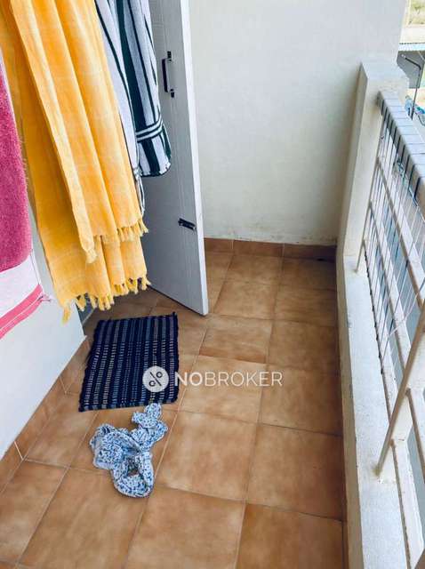 2 BHK Flat In  Sri Charkra Blossom For Sale  In Electronic City