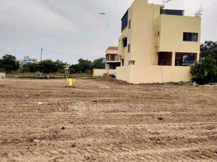 Plot For Sale  In Mudichur