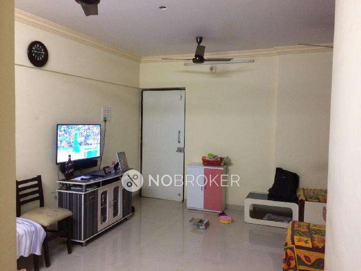 2 BHK Flat In Shantinath Darshan Chs For Sale  In Dahisar East