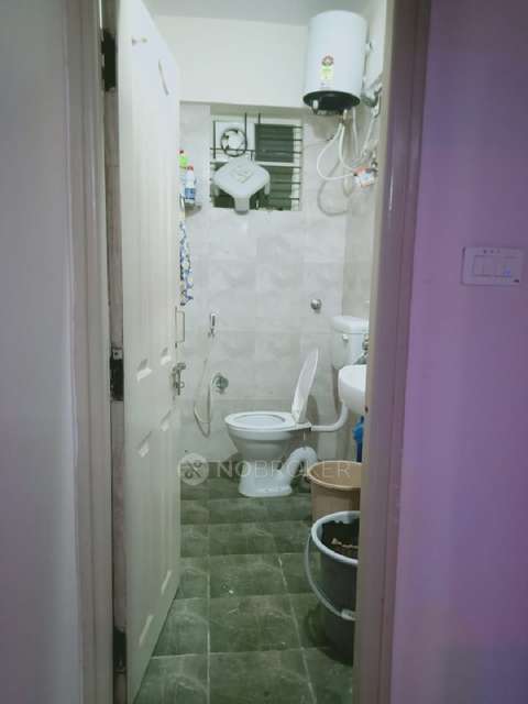 2 BHK Flat In Dhiraan Newyork Meadows For Sale  In Chandapura