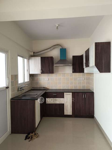 2 BHK Flat In Innovative Aspen Woods For Sale  In Hulimavu