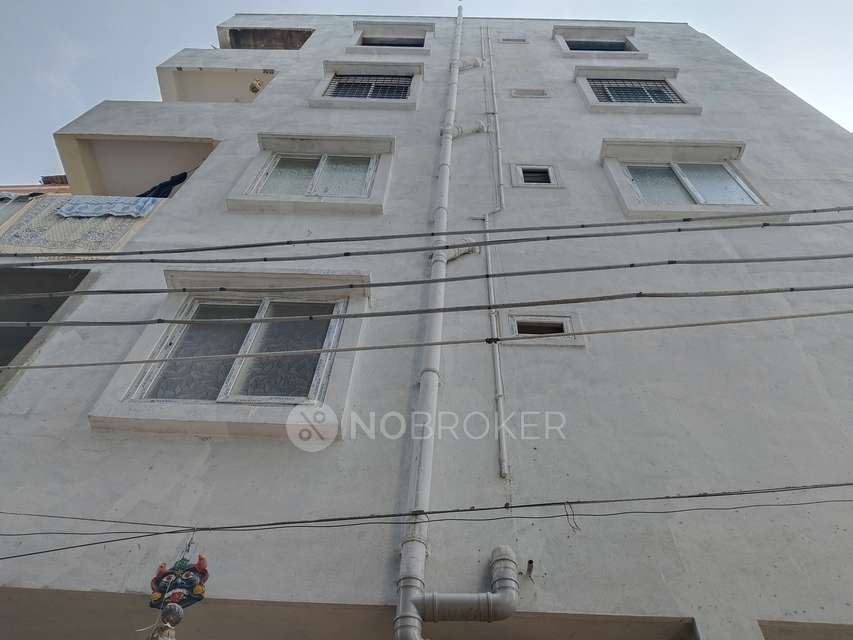 1 BHK Flat For Sale  In Padmarao Nagar