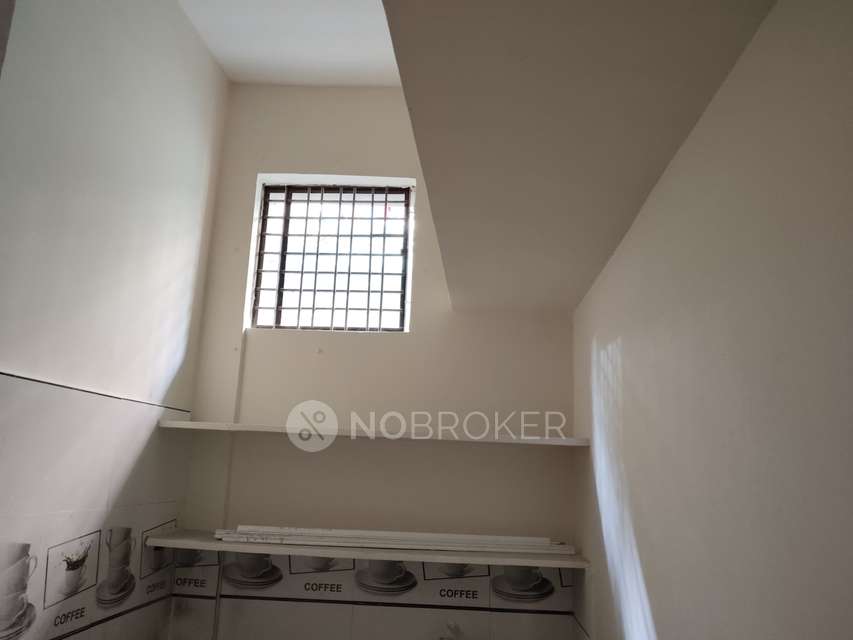 1 BHK Flat For Sale  In Padmarao Nagar