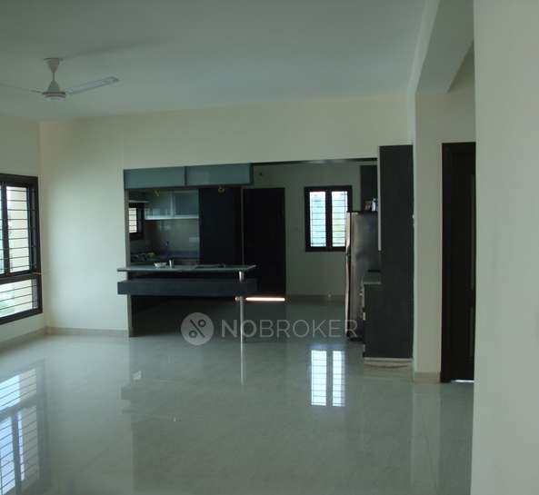4+ BHK Flat In Standalone Building  For Sale  In Kothaguda