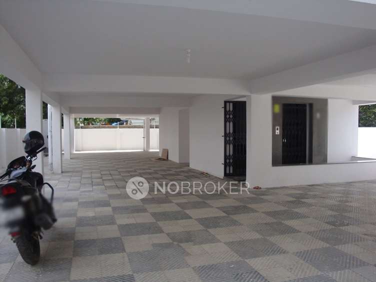 4+ BHK Flat In Standalone Building  For Sale  In Kothaguda