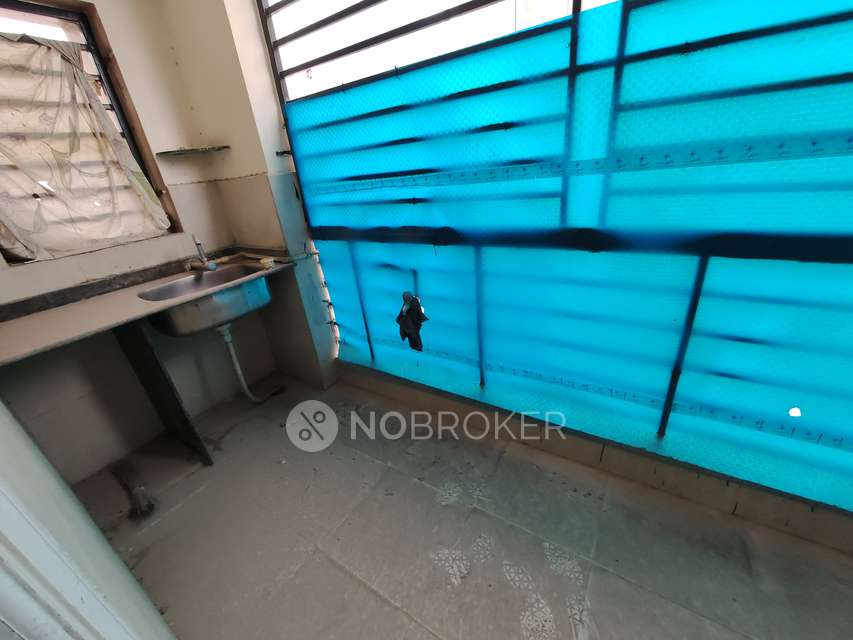 4+ BHK Flat In Standalone Building  For Sale  In Kothaguda