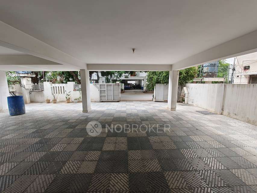 4+ BHK Flat In Standalone Building  For Sale  In Kothaguda