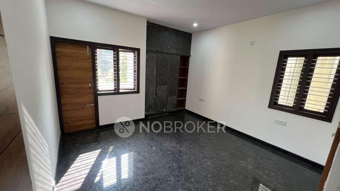 2 BHK House for Rent  In Varadharaja Nagar