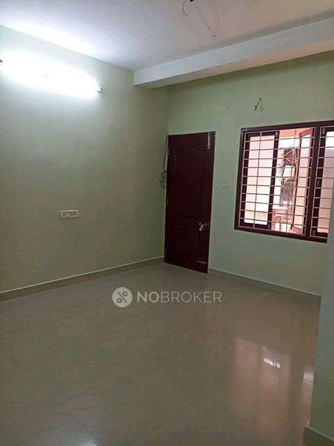 2 BHK Flat In Arya Gowda Road  For Sale  In Arya Gowda Road