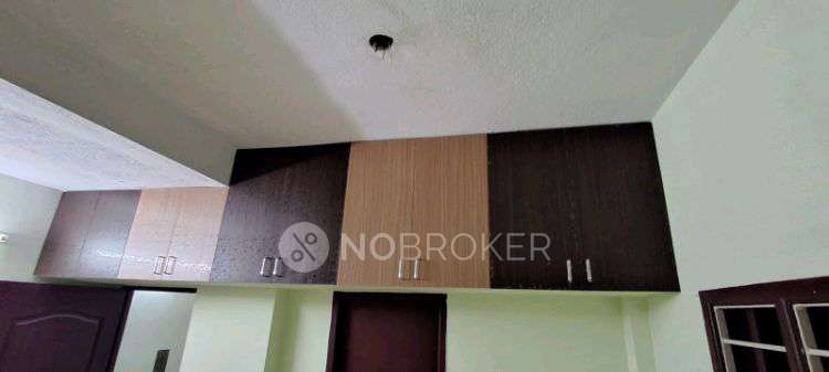 2 BHK Flat In Arya Gowda Road  For Sale  In Arya Gowda Road