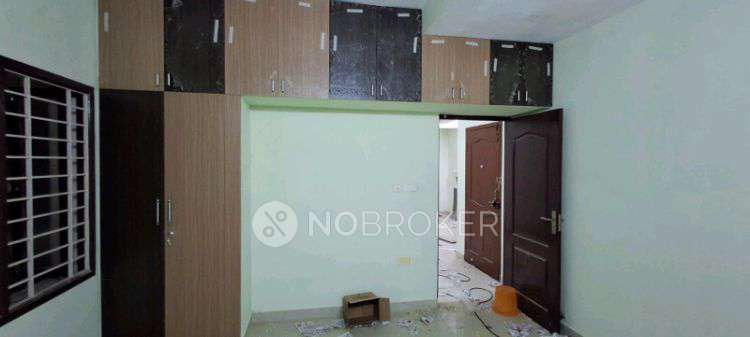 2 BHK Flat In Arya Gowda Road  For Sale  In Arya Gowda Road