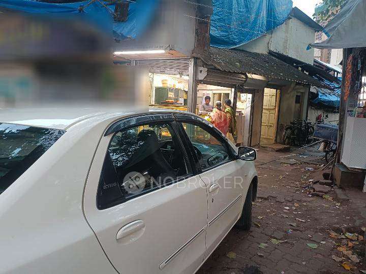 Godown/Warehouse in Chinchpokli West, Mumbai for sale 