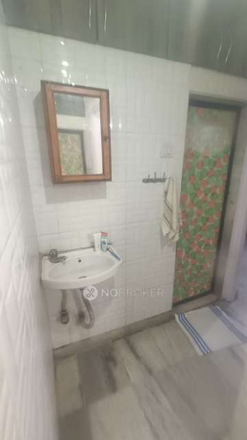 1 BHK Flat In Shree Krishna Darshan For Sale  In Mulund East