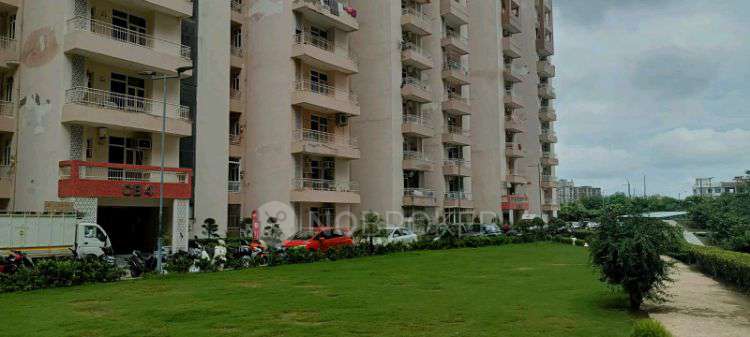 2 BHK Flat In Supertech Capetown For Sale  In Sector 74