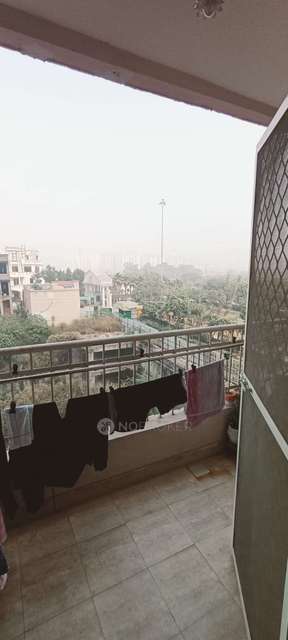 2 BHK Flat In Supertech Capetown For Sale  In Sector 74