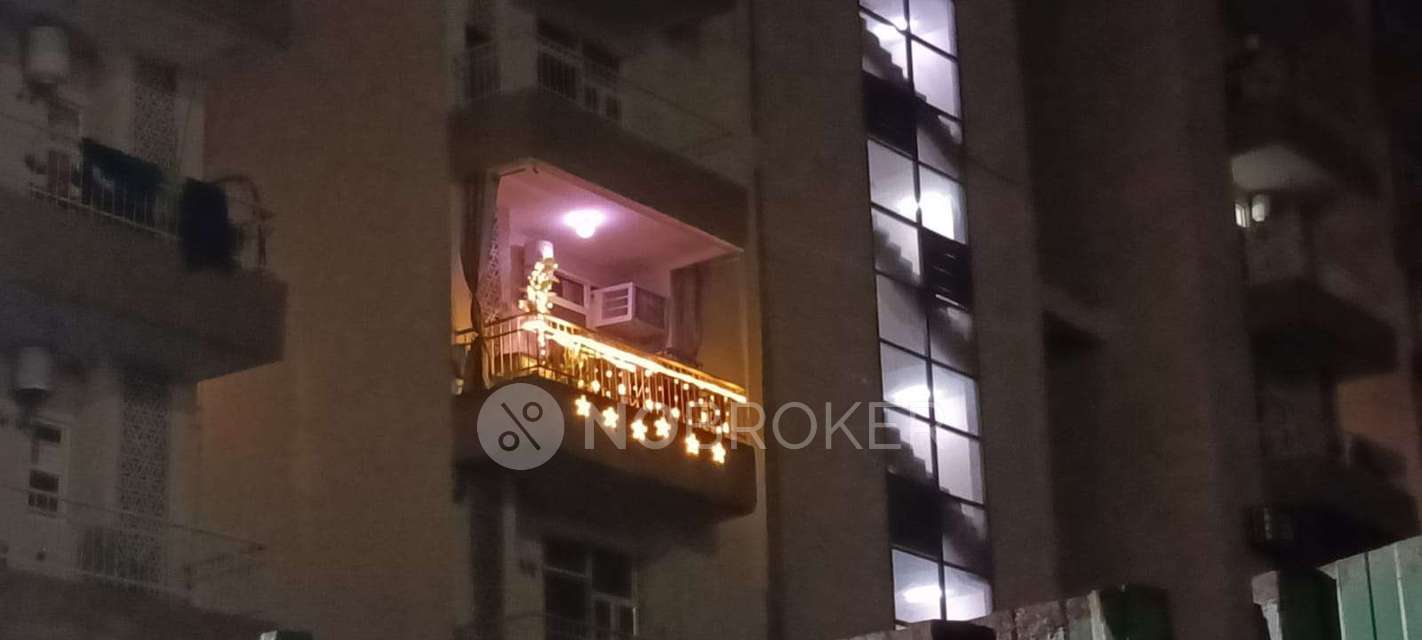 2 BHK Flat In Supertech Capetown For Sale  In Sector 74