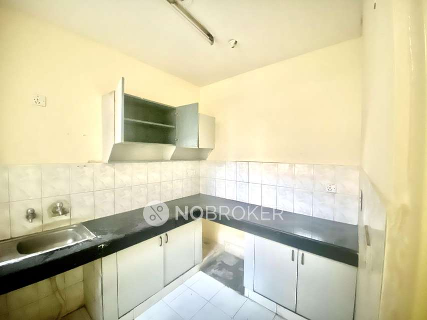 2 BHK Flat In Standalone Building  For Sale  In Sector 57