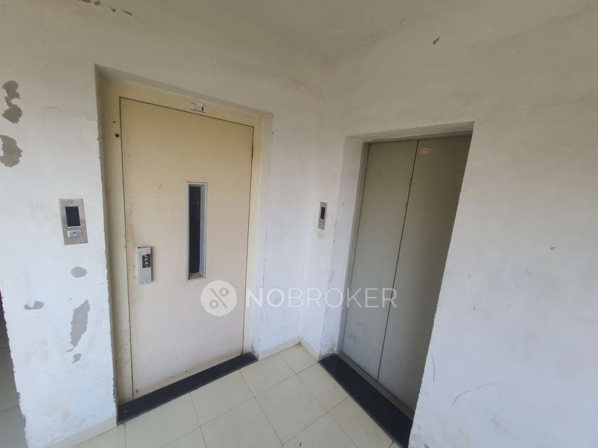 1 BHK Flat In Manav Silver Springs Chs For Sale  In Wagholi