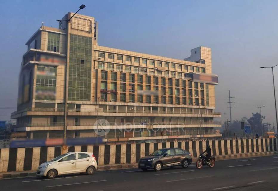 Office Space in Lal Kuan, Ghaziabad for sale 