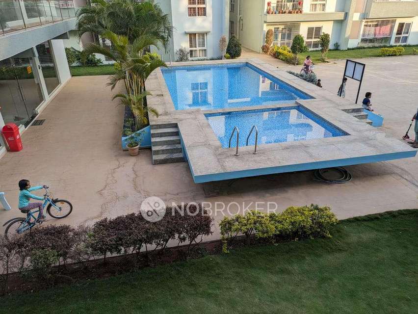 3 BHK Flat In Sanaathana Chamanthi For Sale  In Sanaathana Chamanthi