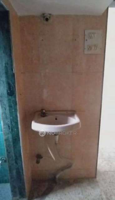 1 BHK Flat In Sri Ganesh Darshan Society For Sale  In Thane West