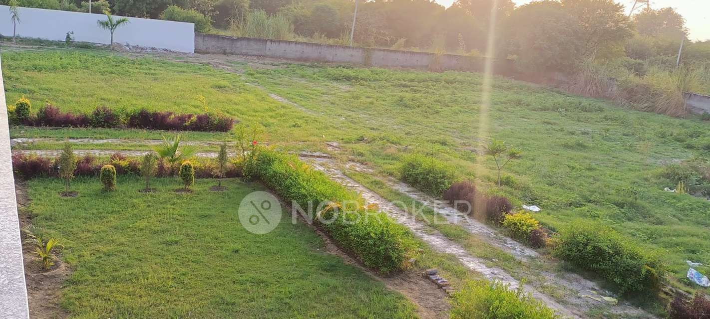 Plot For Sale  In Sector 26