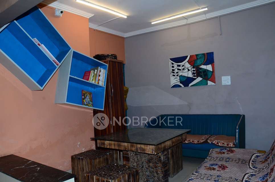 PG for Girls in Gautam Nagar