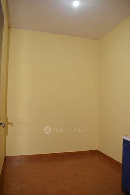 3 BHK Flat In  Supreme Enclave For Sale  In Mayur Vihar