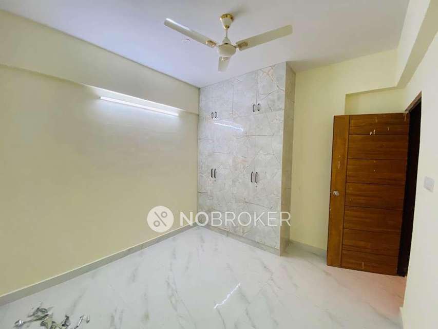 2 BHK Flat In Jai Royal Park For Sale  In Krishnarajapura