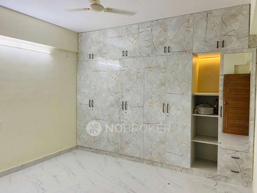 2 BHK Flat In Jai Royal Park For Sale  In Krishnarajapura
