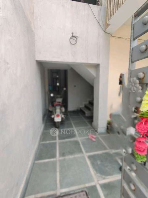 4+ BHK Flat For Sale  In Vasundhara